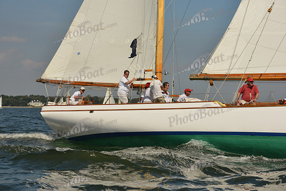 2015 IHYC Classic Yacht Regatta 132