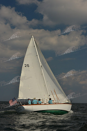 2015 IHYC Classic Yacht Regatta 660