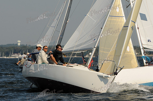 2011 J80 NAs A 075