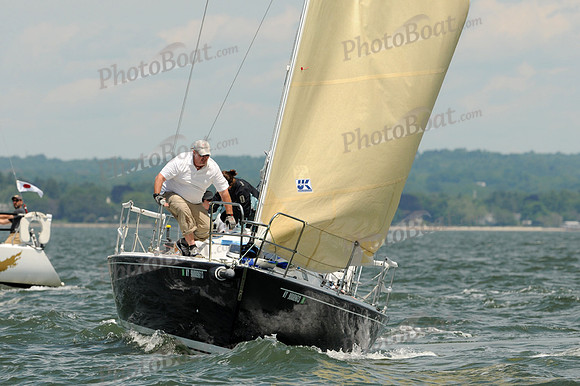 2012 CPYC One Design 689