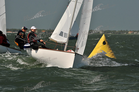 2012 Thistle Midwinters B 738