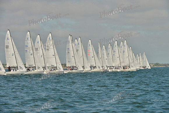 2017 Quantum J70 Midwinters A_1009
