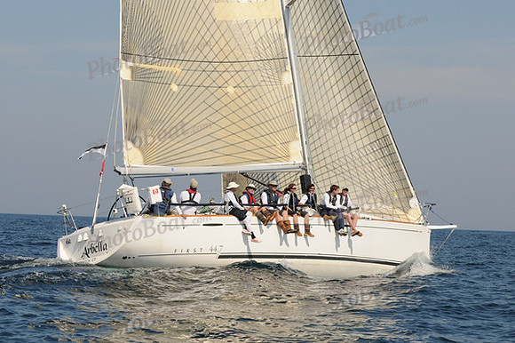 2010_Newport_Bermuda 1585