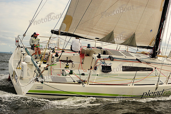 2014 Vineyard Race B 642