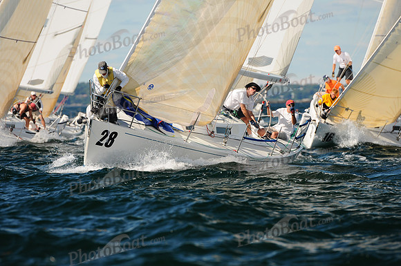 2011 J105 NAs B 815