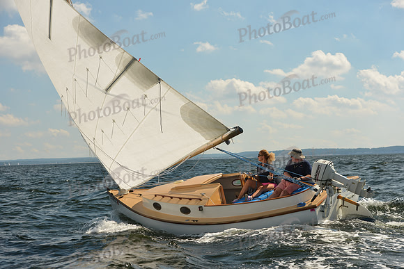 2015 IHYC Classic Yacht Regatta 815