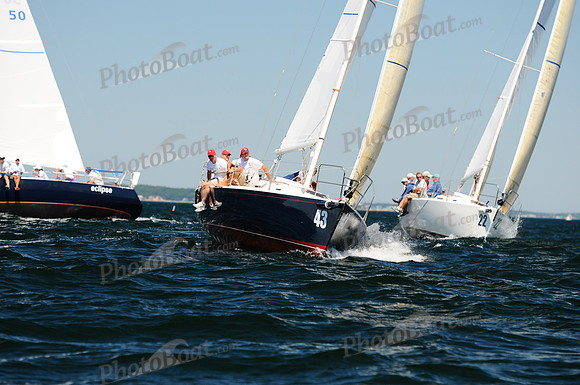 2011 J105 NAs A 2133