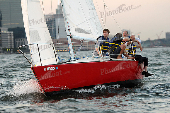 2012 NY Architects Regatta 1205