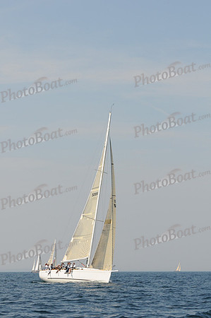2010_Newport_Bermuda 1556