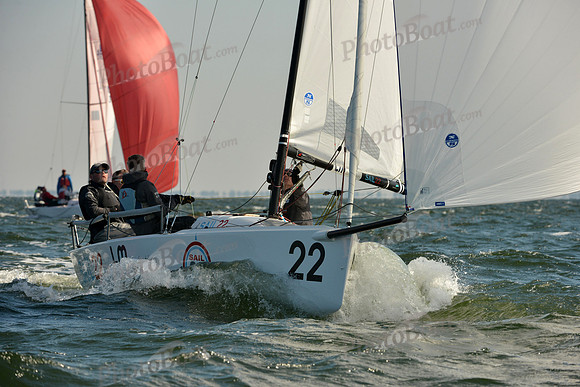 2016 J70 Midwinters C_0177