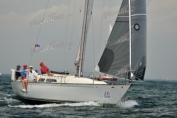 2013 Block Island Race Week C 1633