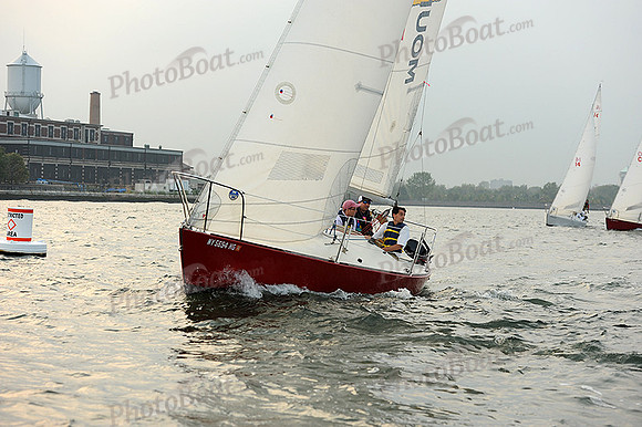 2013 NY-Architects-Regatta 580