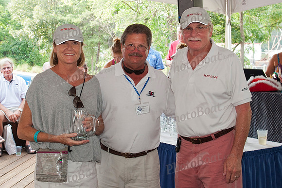 awards_AMC_7040