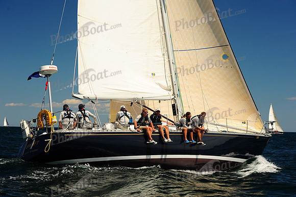 2014 Newport Bermuda A 727