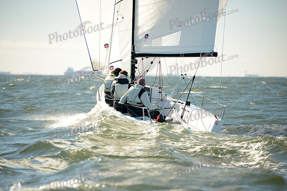 2016 J70 Midwinters B_0066