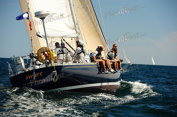 2014 Newport Bermuda A 732