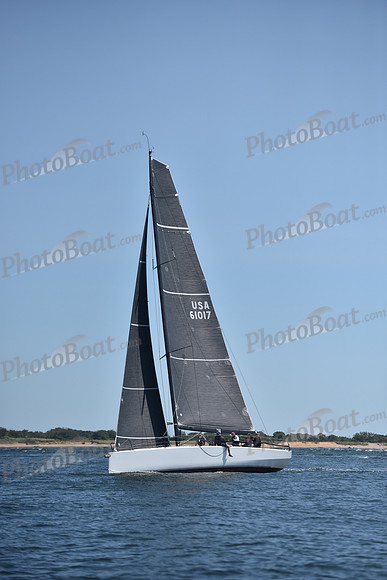 2021 Vineyard Race B 0415