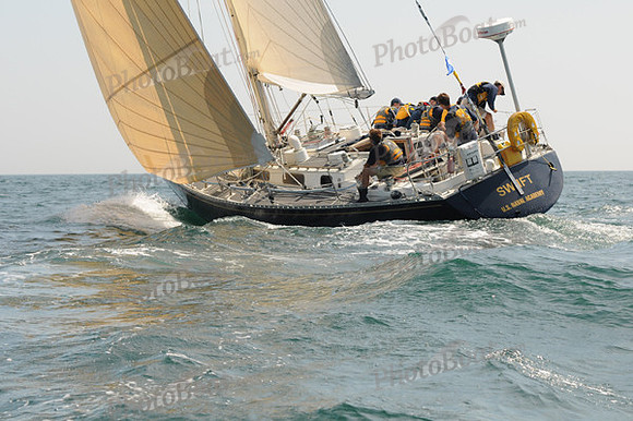 2010_Newport_Bermuda 845