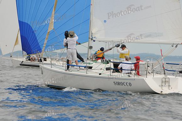 2011 J105 NAs E 442