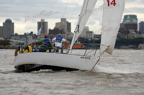 2011 NY Architects Regatta 225