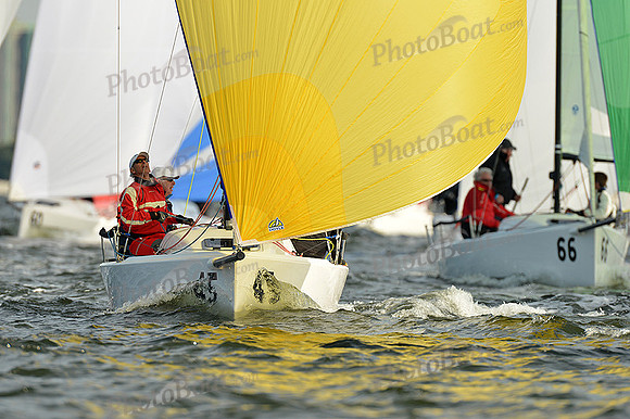 2015 J70 Winter Series B 947
