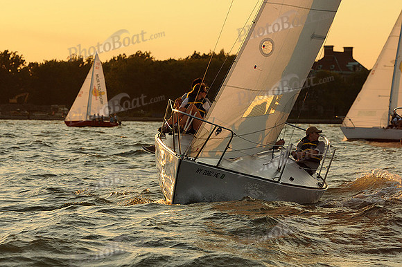 2012 NY Architects Regatta 717