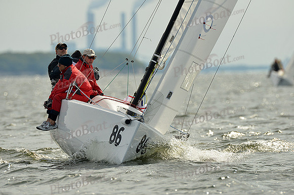 2015 J70 Winter Series B 777