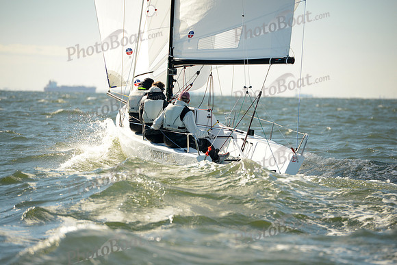 2016 J70 Midwinters B_0065