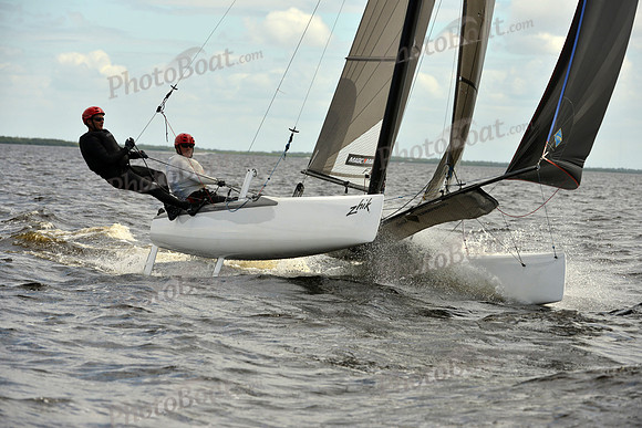 2015 F18 Americas E 880
