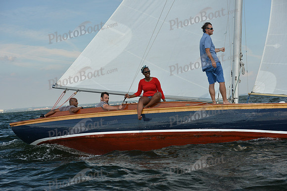 2015 IHYC Classic Yacht Regatta 581
