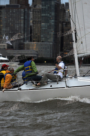 2011 NY Architects Regatta 651