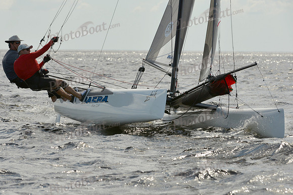 2015 F18 Americas G 812