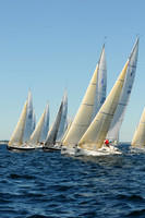 2011 J105 NAs A 077