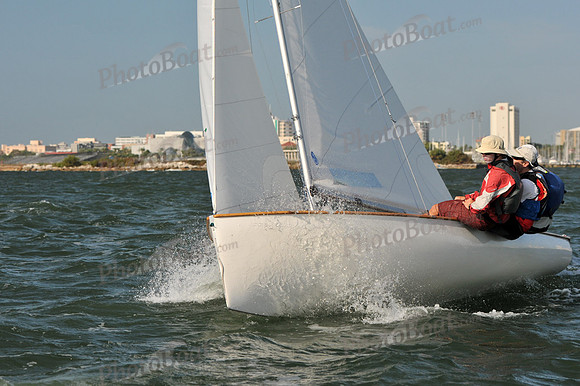 2012 Thistle Midwinters B 012