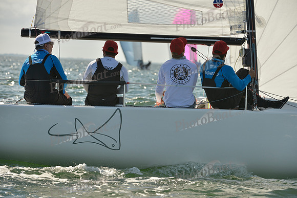 2017 Quantum J70 Midwinters A_0195