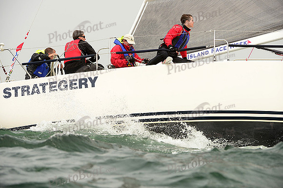 2013 Block Island Race Week E 074
