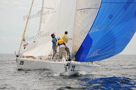 2011 J105 NAs D 282