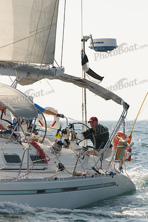 2010_Newport_Bermuda 1998