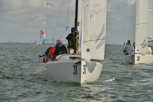 2017 Quantum J70 Midwinters A_0616