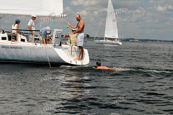 2011 J105 NAs C 029
