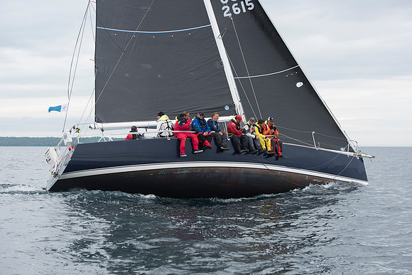 2019 Chicago to Mackinac G_2263-byPhotoBoat