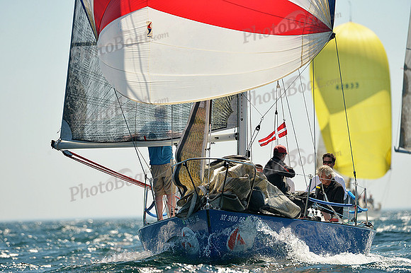 2015 Block Island Race Week B 551