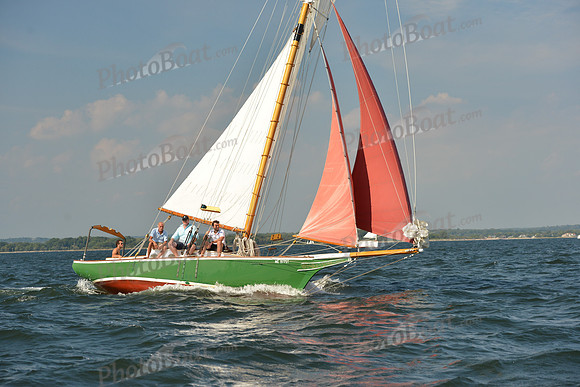 2015 IHYC Classic Yacht Regatta 689