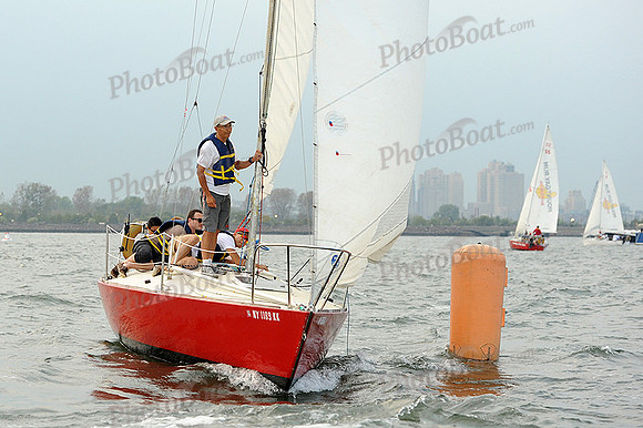 2013 NY-Architects-Regatta 896