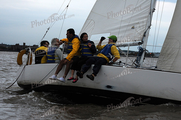2011 NY Architects Regatta 575