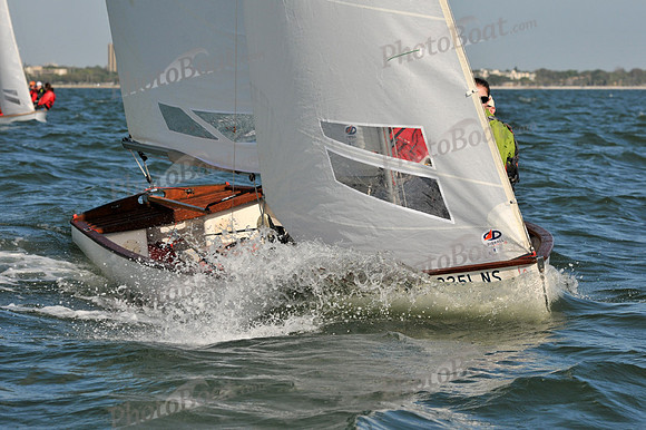 2012 Thistle Midwinters B 327
