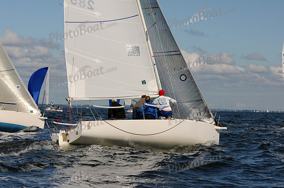 2011 J80 NAs C 399