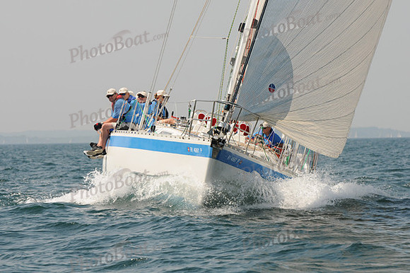 2010_Newport_Bermuda 870