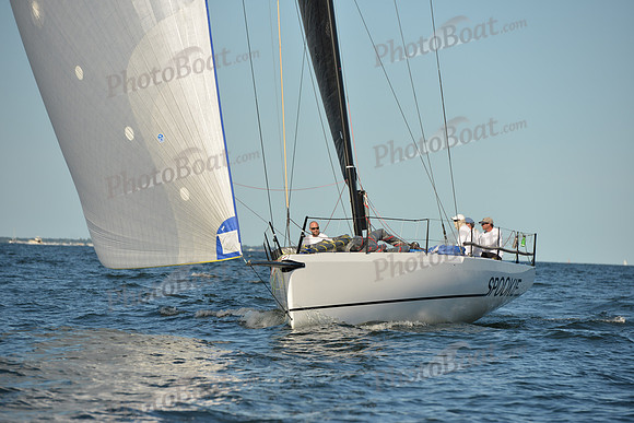 2015 Vineyard Race C 670