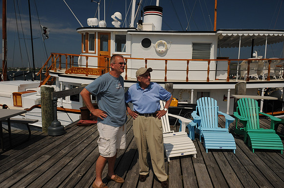 6-18-11 Sea Ray JPEG_0339